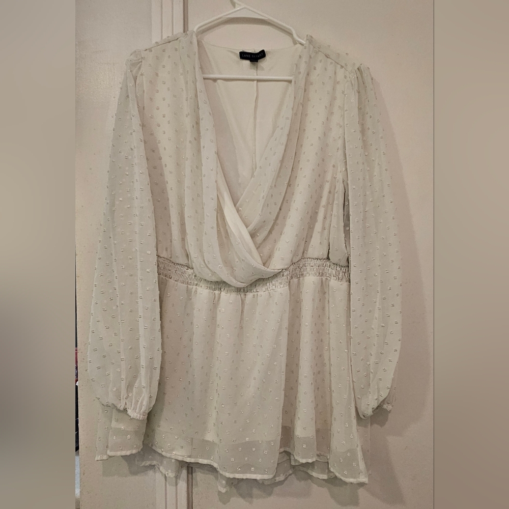 Lane Bryant Cream Swiss Dot Surplice Blouse | Size 18/20 | Romantic Boho Chic